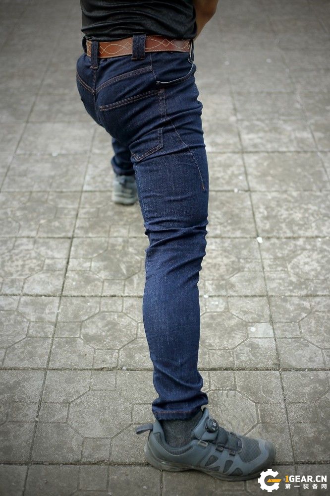 零束缚战术潮裤——鹰爪行动登陆者城市战术牛仔裤